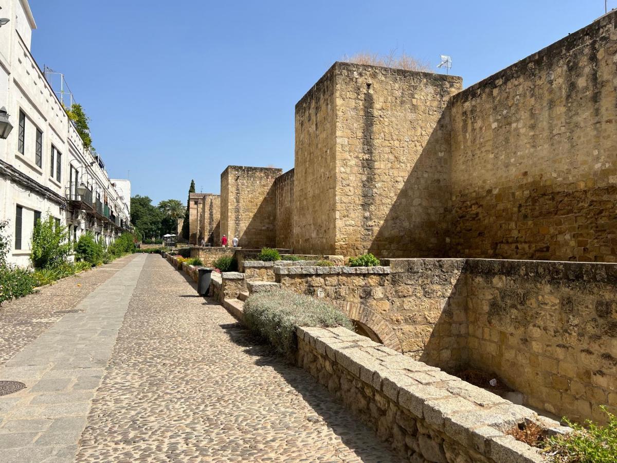 Apartamento La Mezquita-Catedral Cordoba Ngoại thất bức ảnh